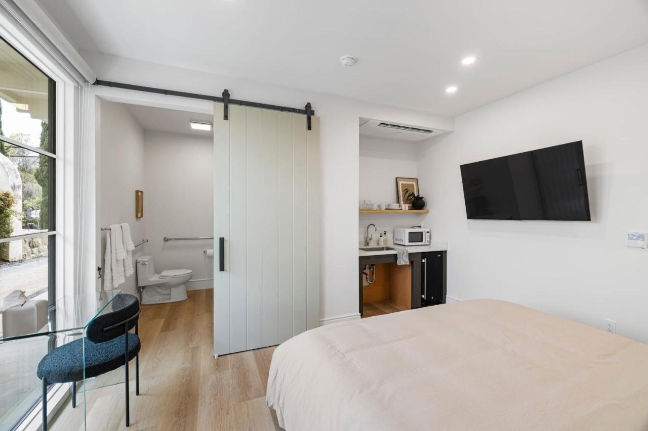 Casa Jardin - Boutique Suites In Downtown ซานตาบาร์บารา ภายนอก รูปภาพ