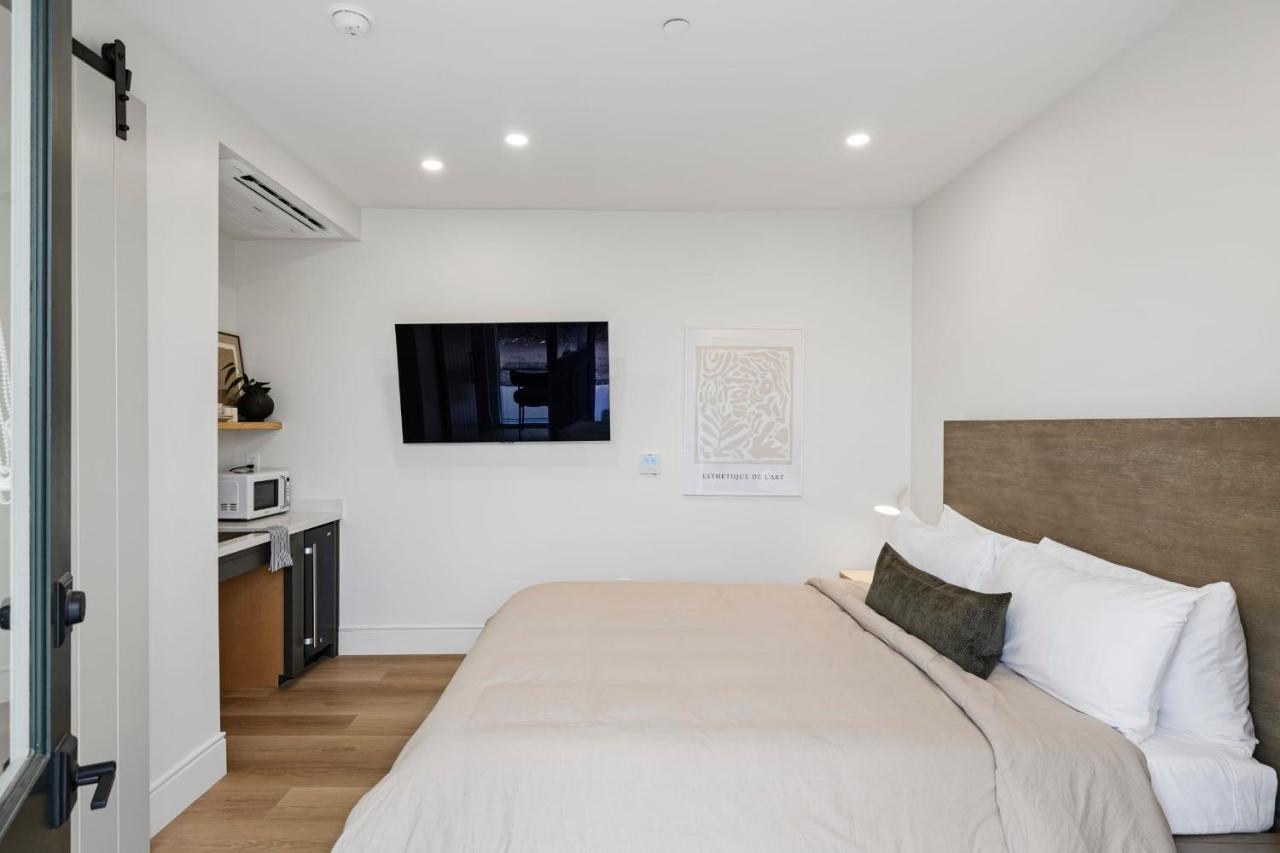 Casa Jardin - Boutique Suites In Downtown ซานตาบาร์บารา ภายนอก รูปภาพ