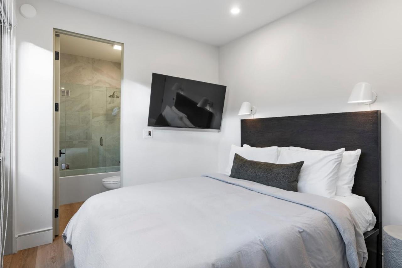 Casa Jardin - Boutique Suites In Downtown ซานตาบาร์บารา ภายนอก รูปภาพ